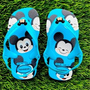 LIKE NEW Disney Havaianas Mickey Mouse Sandal - Classic Edition - 8C